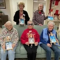 Parkrose Chateau Gracious Retirement Living Hawthorn Senior Independent Living in Portland, Oregon residents showing arts and crafts