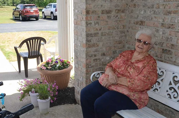 Life at CrownPointe of Stevensville-photo-2