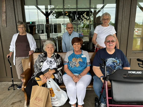 Charter Senior Living of Bowling Green residents enjoy an outing
