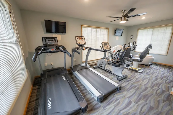 Life at Nicolet Highlands-photo-12