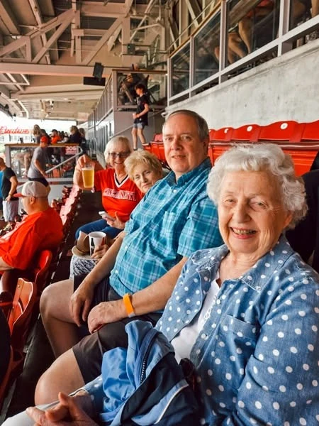 The Knolls Of Oxford resident outing to a ball game