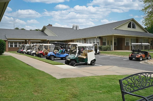 Life at Parkway Village Senior Living-photo-10