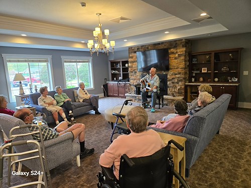 Charter Senior Living of Davison residents enjoying music