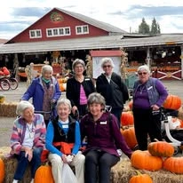 Stoneybrook Lodge Gracious Retirement Living Hawthorn Senior Independent Living in Corvallis, Oregon residents visiting the pumpkin patch