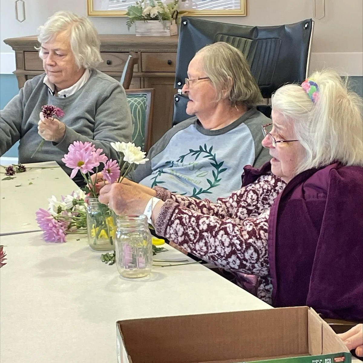 Dublin Glenn Memory Care in Ohio resident activity and time for socializing with others