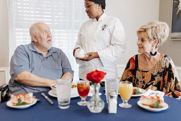 Fine dining at Carrollton Gardens