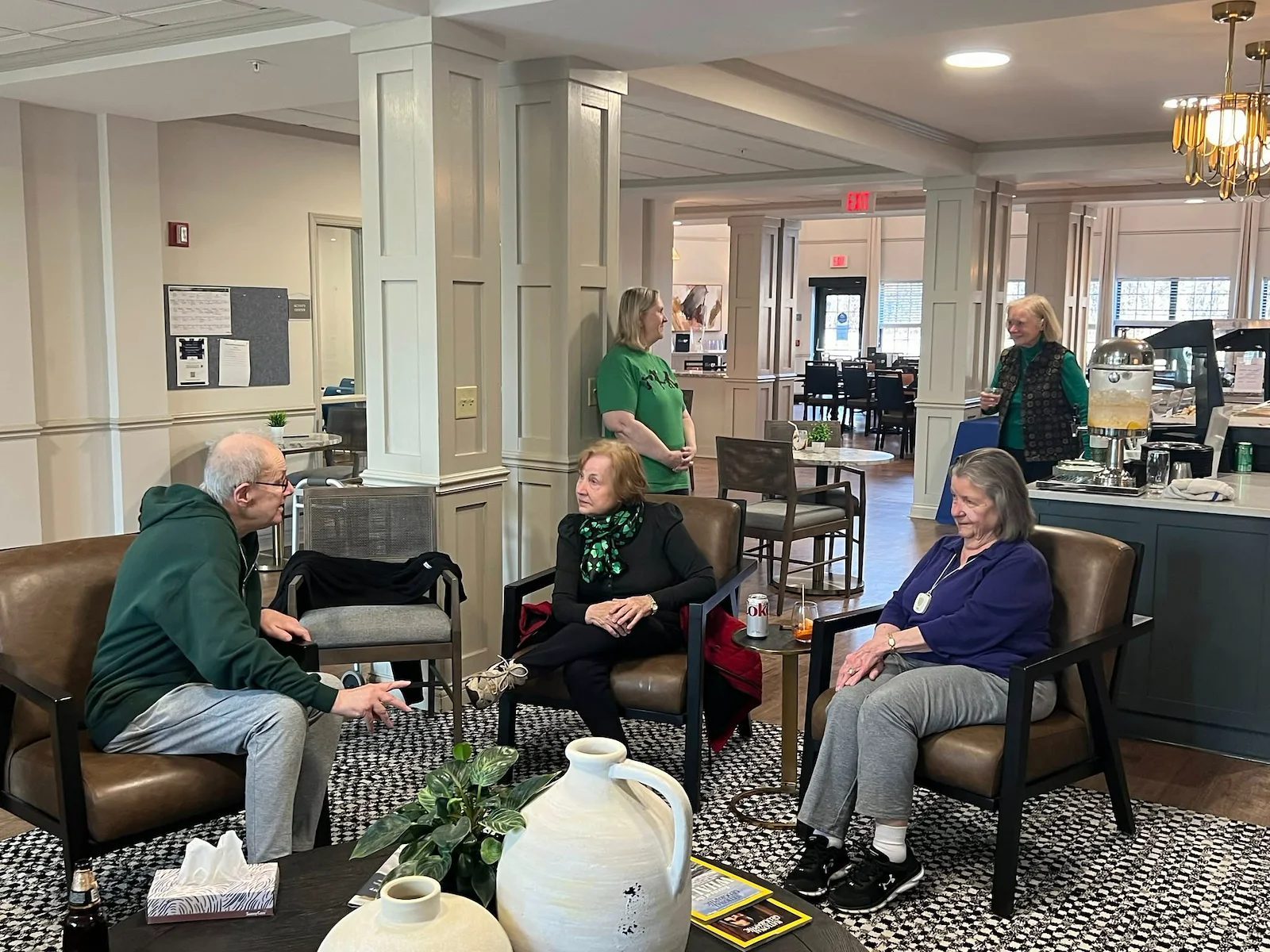 Life at Charter Senior Living of Mequon-photo-1
