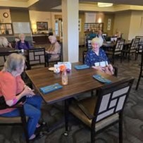 Avamere at Oak Park Assisted Senior Living in Roseburg, Oregon residents