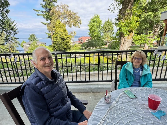 Fieldstone Memory Care of Bainbridge residents enjoy celebrating outdoors