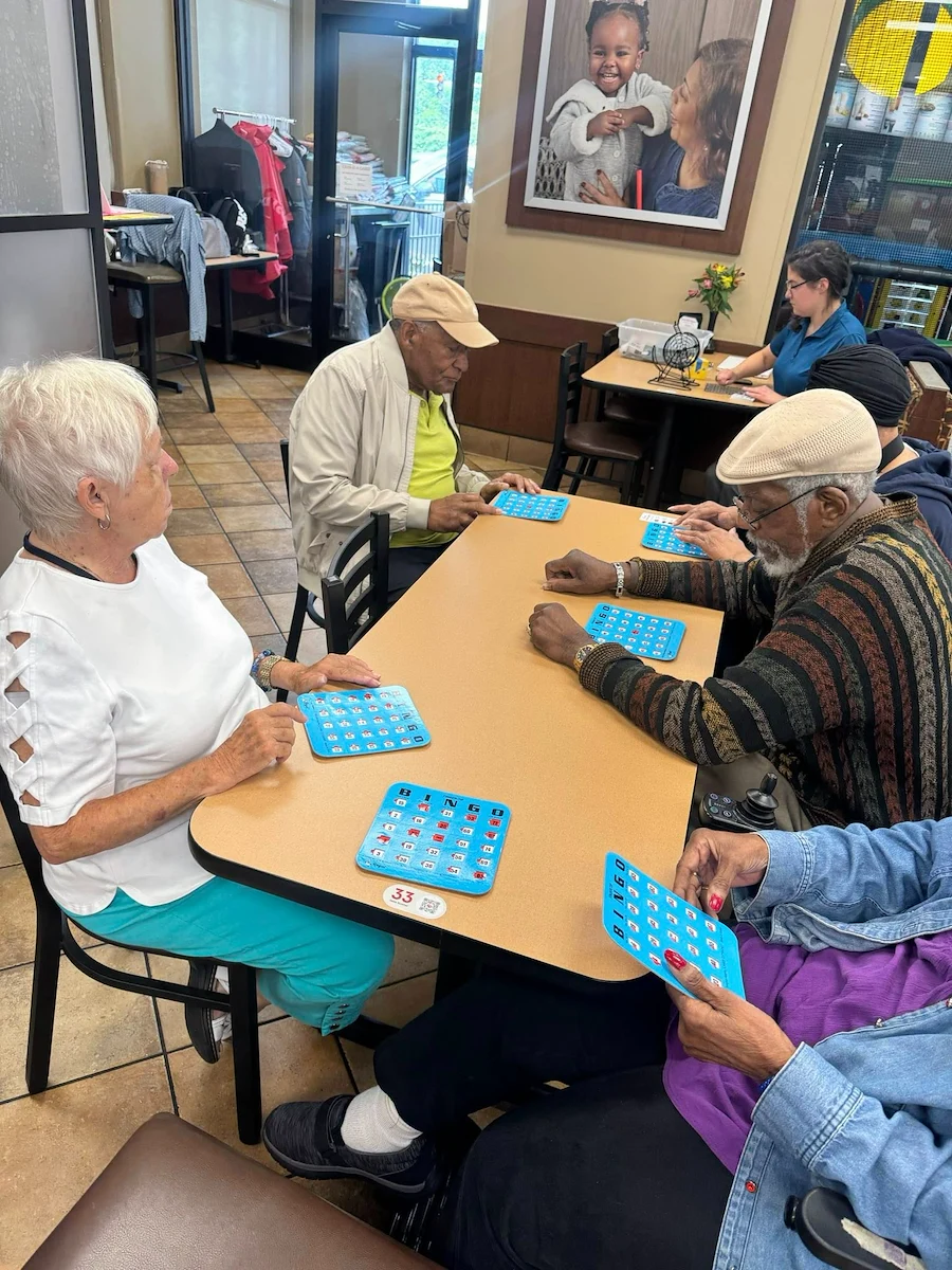 Life at Charter Senior Living of Woodholme Crossing-photo-7