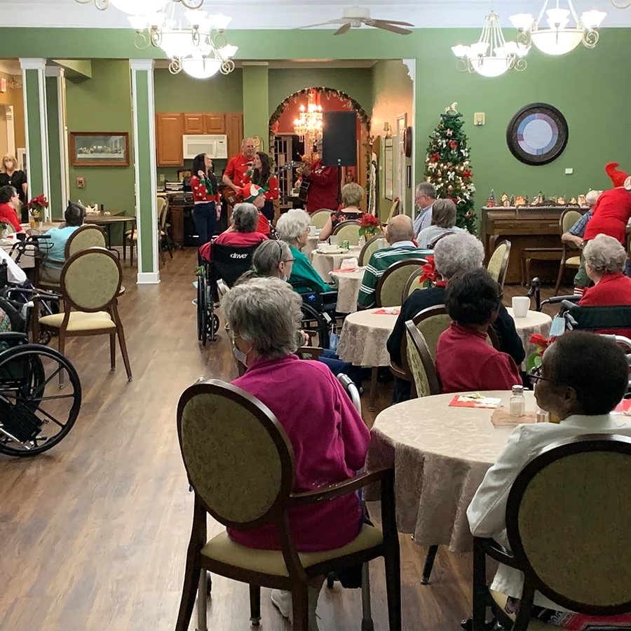 Life at Bluegrass Way Senior Living-photo-6