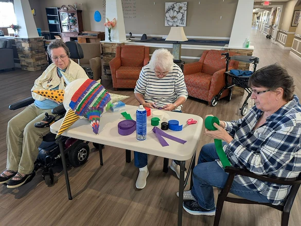 Charter Senior Living of Bay City resident engagement - craft