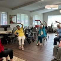 Summit Glen Gracious Retirement Living Hawthorn Senior independent Living in Colorado Springs, Colorado residents doing a fitness workout