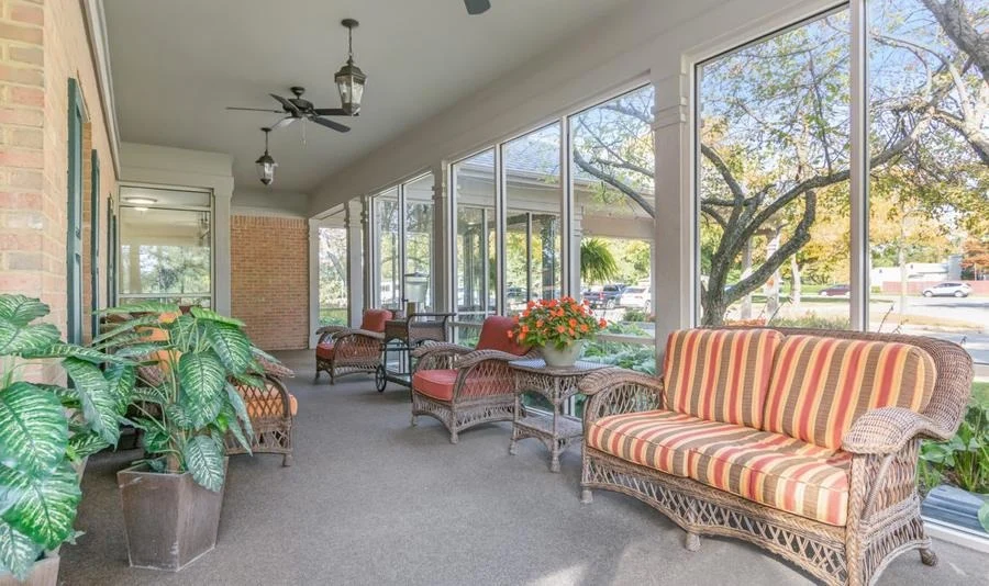 Life at Oakmont Livonia Senior Community-photo-6