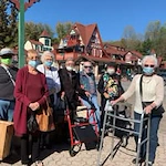 Linwood Estates Gracious Retirement Living Hawthorn Senior Independent Living in Lawrenceville, Georgia residents out for a walk