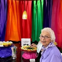 Springwood Landing Gracious Retirement Living Hawthorn Senior independent Living in Vancouver, Washington resident getting a snack