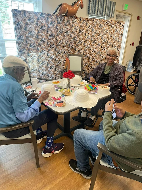 Life at Charter Senior Living of Woodholme Crossing-photo-5