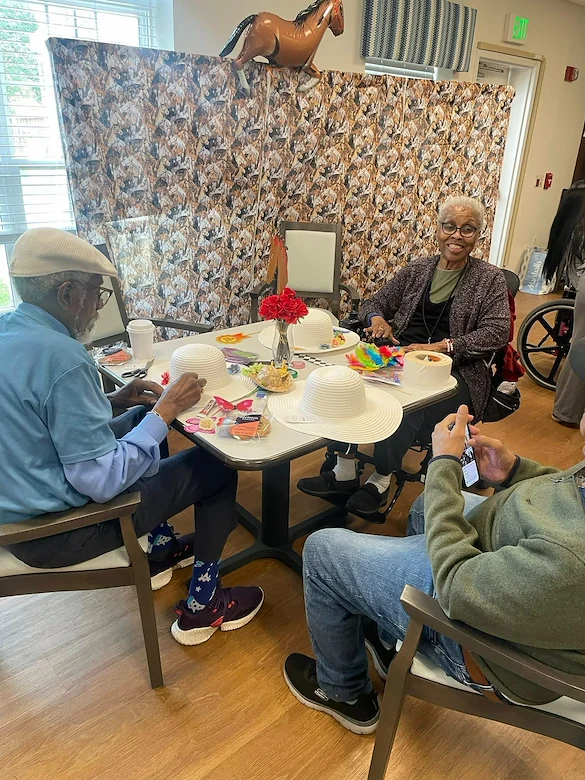 Life at Charter Senior Living of Woodholme Crossing-photo-5