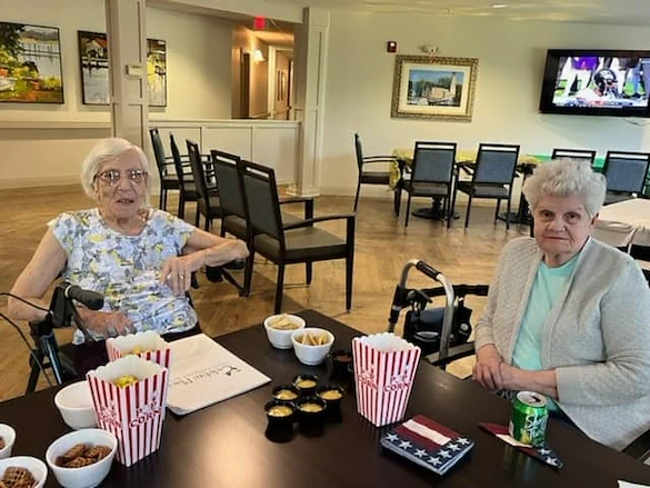 Life at Charter Senior Living of Kenosha-photo-1