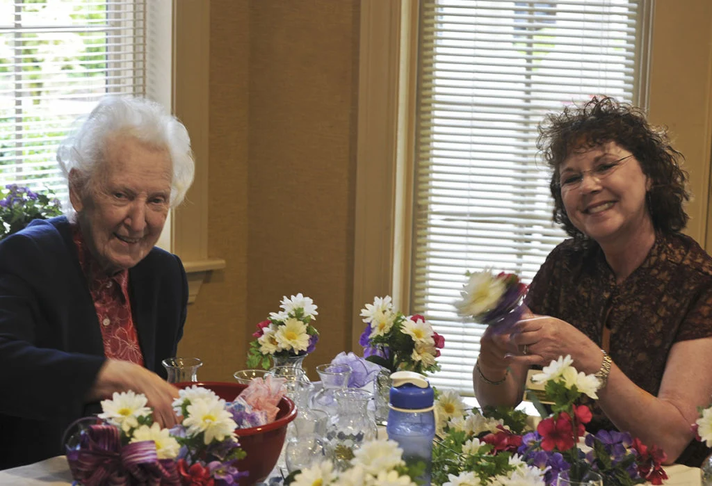 Life at Laurel Crest Senior Living-photo-8