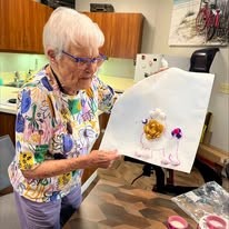 Avamere at Sherwood Assisted Senior Living in Oregon resident doing arts and crafts