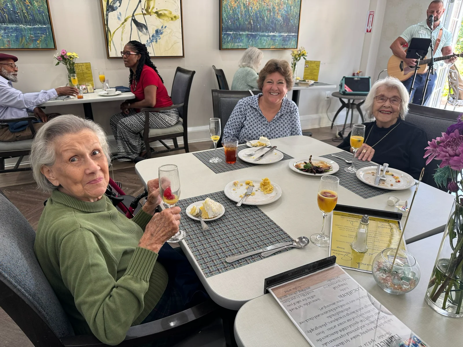 Bartlett Reserve independent living in Durham, NC, residents enjoying a wonderful meal together