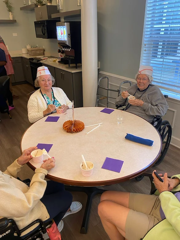 Life at Charter Senior Living of Panama City Beach-photo-9