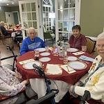 Wesley Manor Assisted Living Community offering assisted living and continuing care retirement community (CCRC) services in Louisville, KY, residents dining together