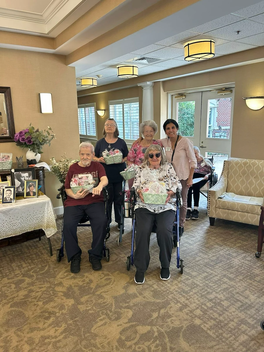 Life at Charter Senior Living of Williamsburg-photo-9