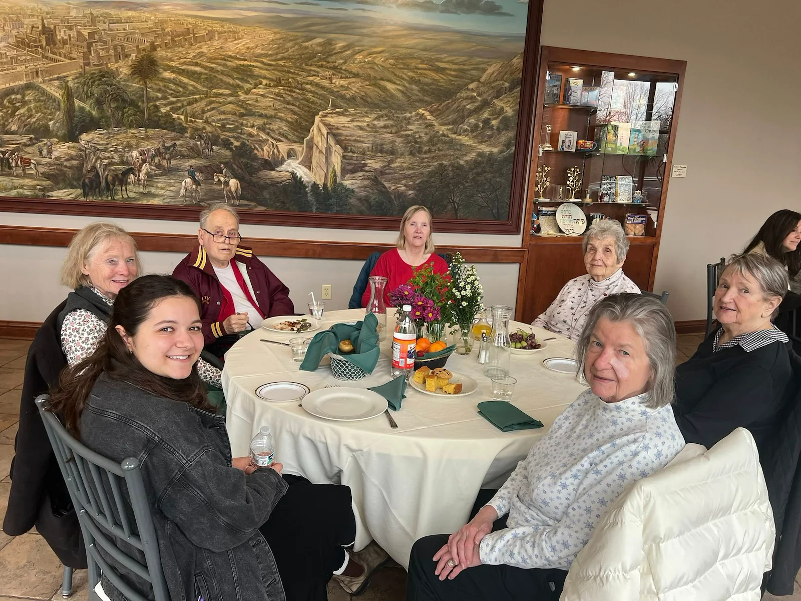 Life at Charter Senior Living of Mequon-photo-4