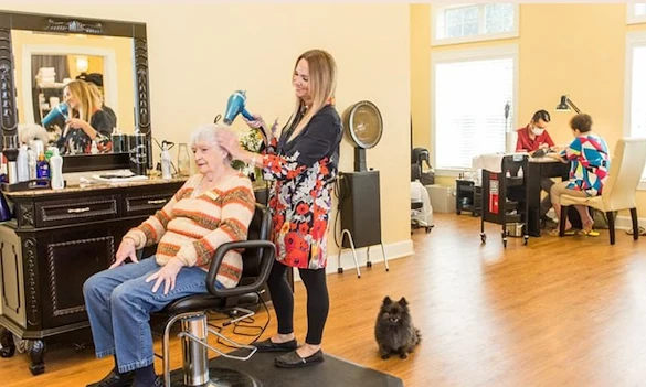 Life at The Verandah Retirement Community-photo-1