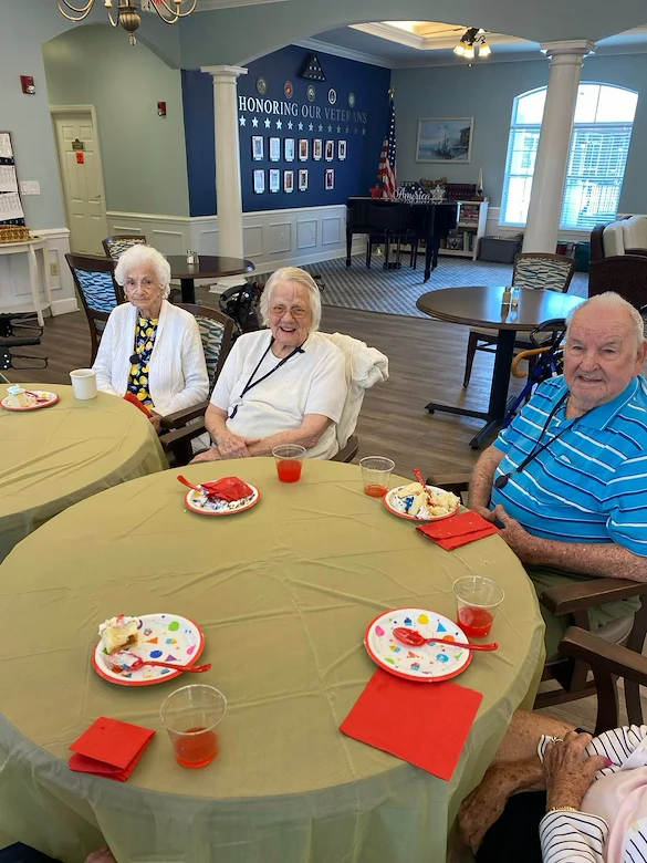 Life at Charter Senior Living of Panama City Beach-photo-10