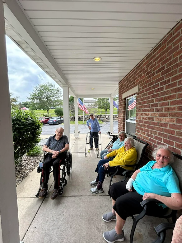 Life at Charter Senior Living of Verona-photo-2