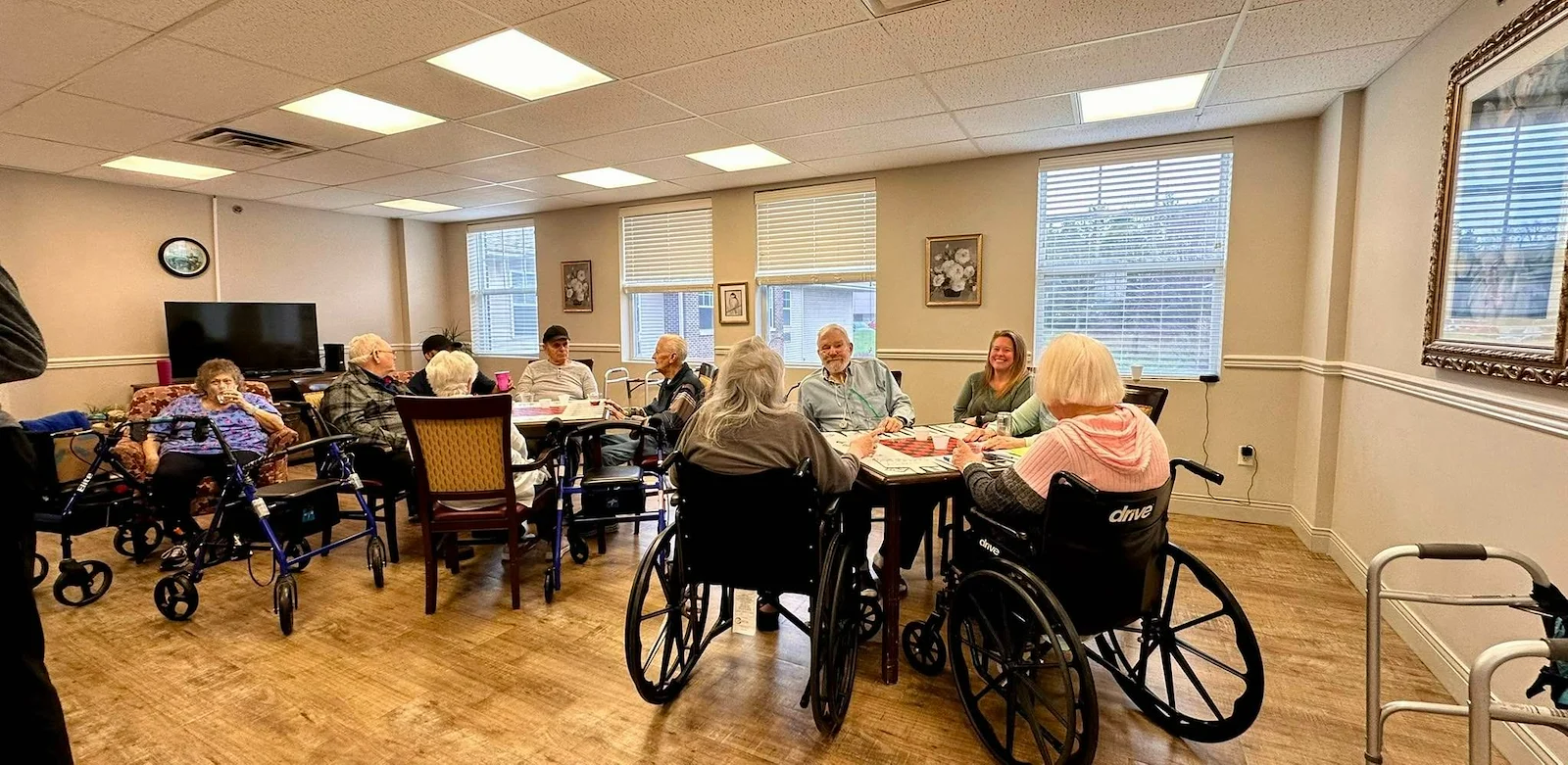 Life at Charter Senior Living of Rockford-photo-2