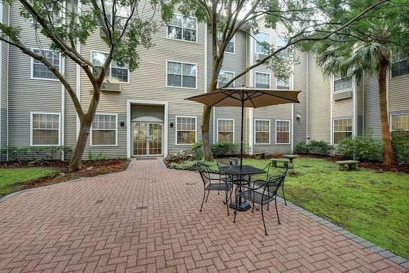 Life at Ville Ste. Marie Senior Living Community-photo-9