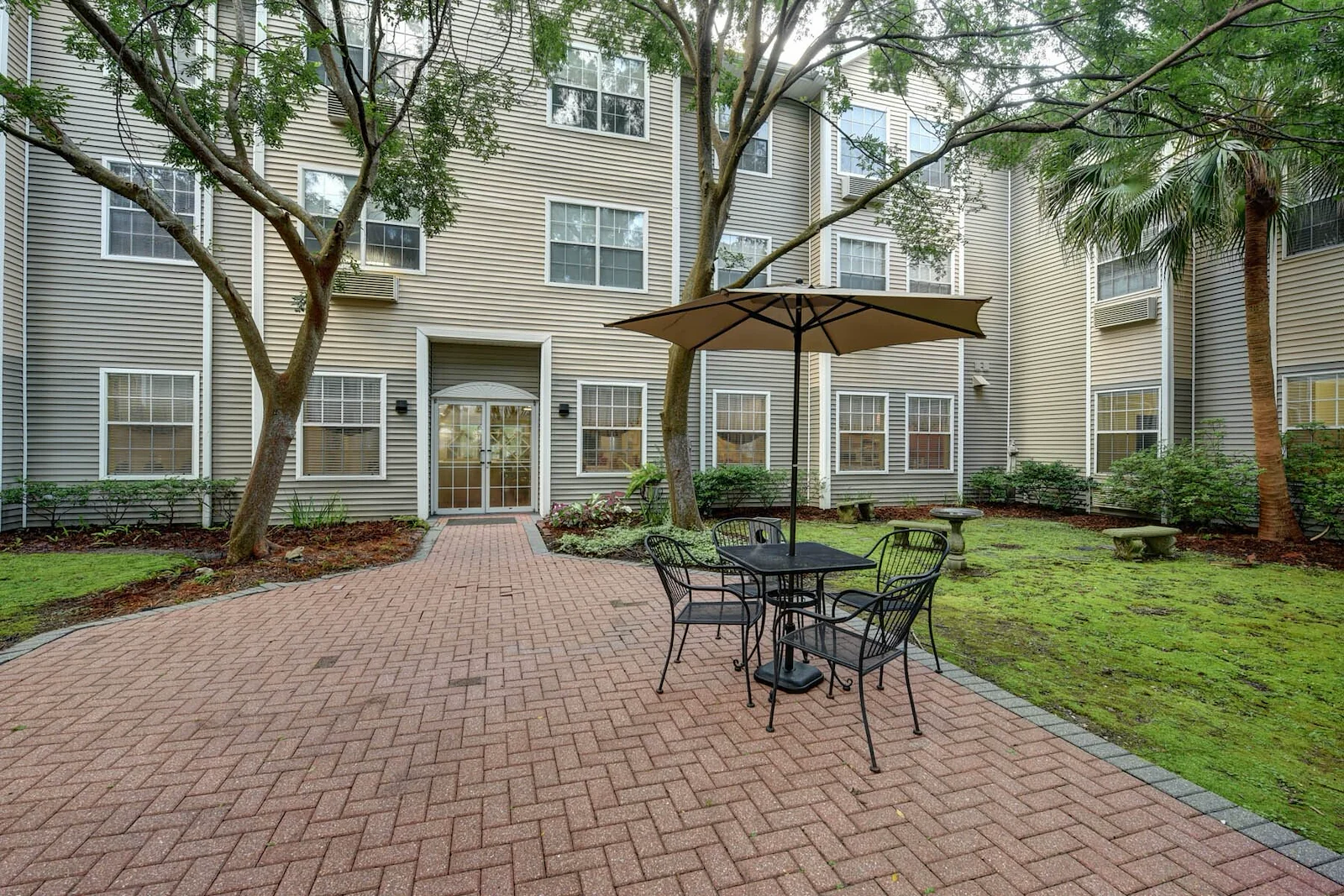 Life at Ville Ste. Marie Senior Living Community-photo-9