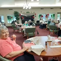 Oak Park Retirement Hawthorn Senior Independent Living in Salisbury, North Carolina resident in the dining room
