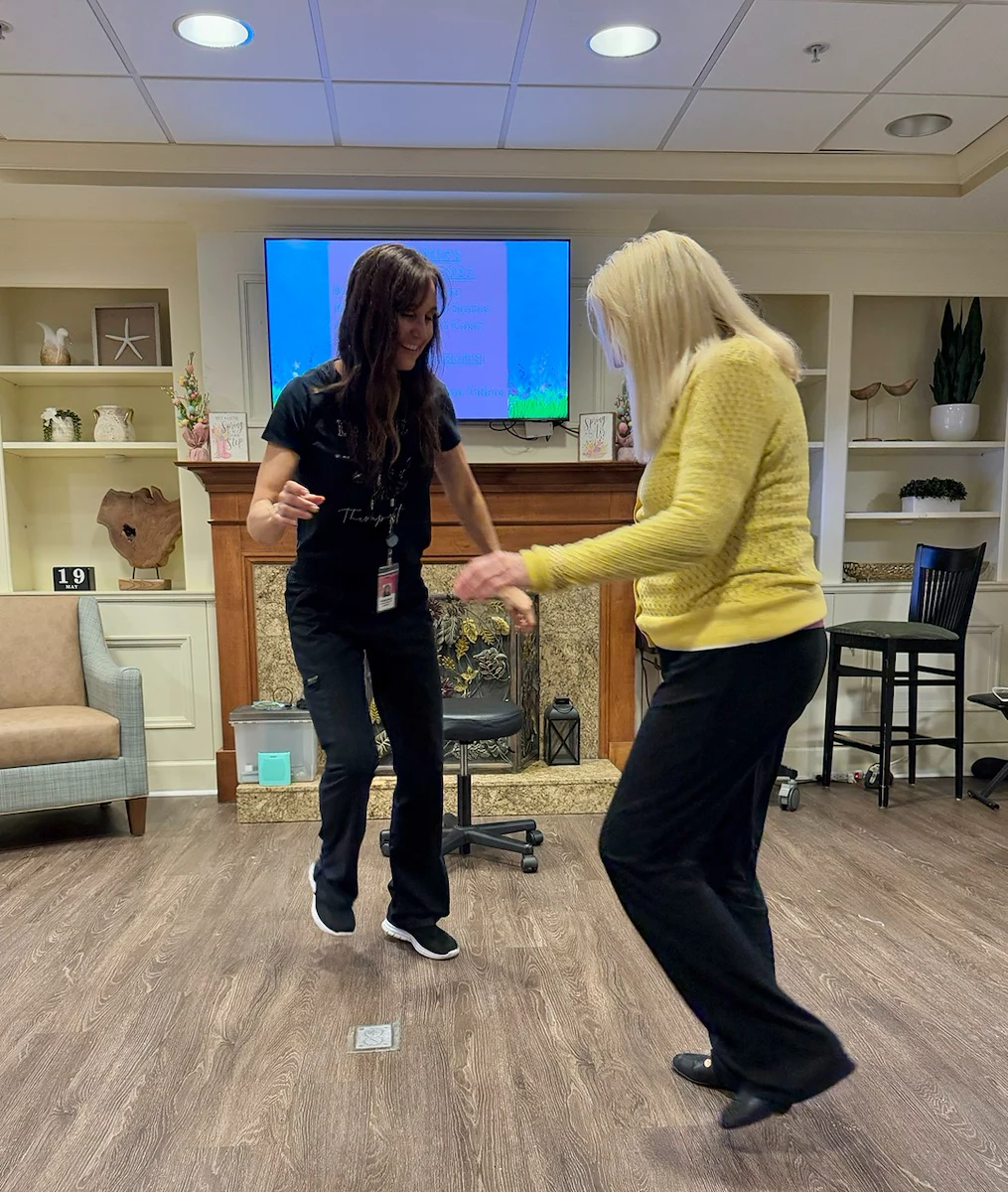 Brookdale Green Hills Cumberland resident enjoying a dancing lesson