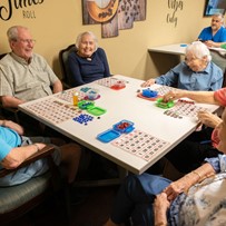 residents at Franklin Park at Sonterra playing bingo