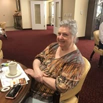 Linwood Estates Gracious Retirement Living Hawthorn Senior Independent Living in Lawrenceville, Georgia resident at breakfast