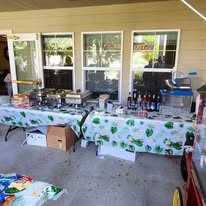 Avamere at Wenatchee Senior Living in Washington beach party drinks and food