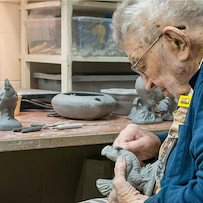 Life at Heritage Pointe of Warren Senior Living-photo-4