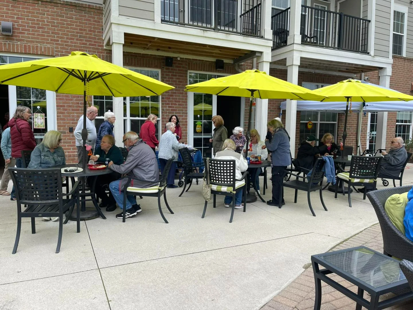 Pomeroy Living Orion residents enjoying time outdoors