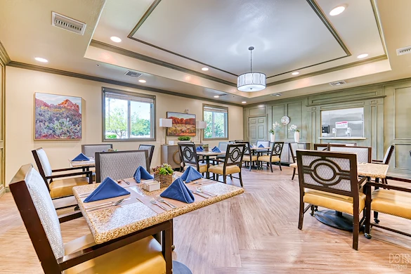 Life at Paradise Valley Senior Living-photo-5