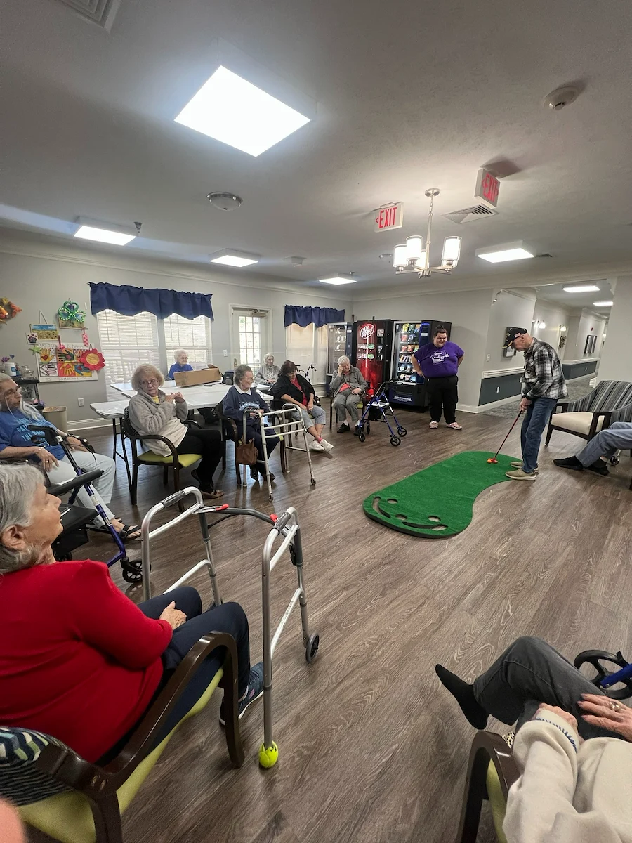 Life at Charter Senior Living of Paris-photo-8