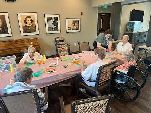 Park Vista Retirement Living - Camanche, IA, resident activity - craft
