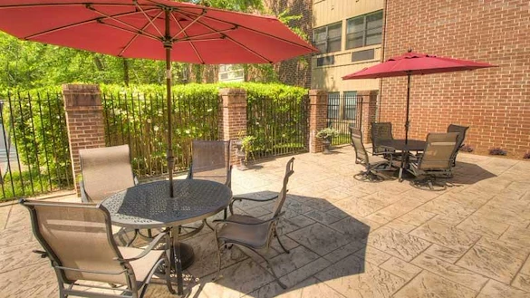 Life at Hickory Valley Retirement-photo-4