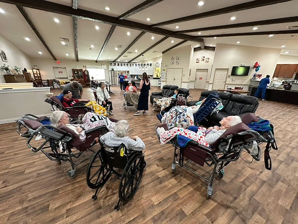 Life at Bluebird Retirement Community - Marysville-photo-9