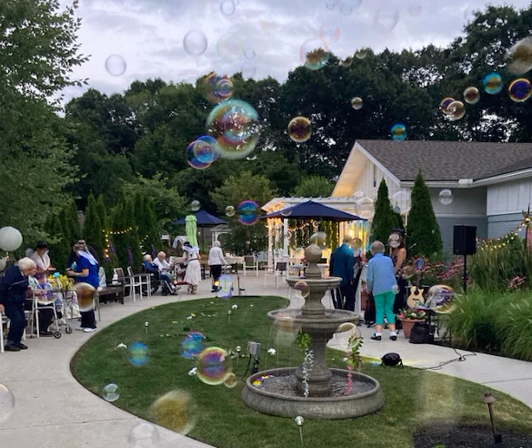 Life at Aspenwoods of Vernon Hills-photo-1