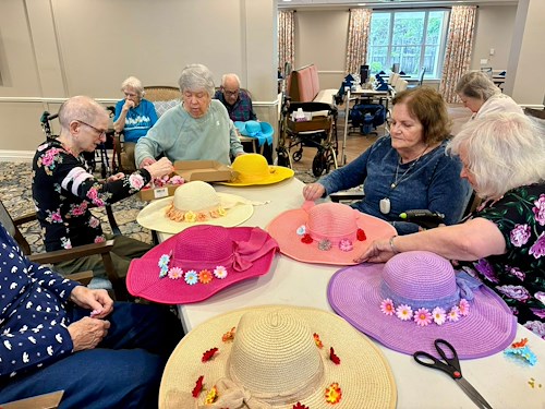Charter Senior Living of Danvers resident activity - craft